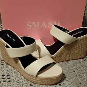 Smash Shoes Women's Cream Wedge Sandals